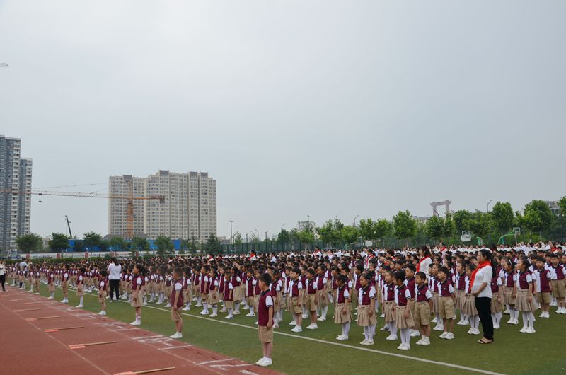 宿迁市实验小学举行一年级新生入队仪式